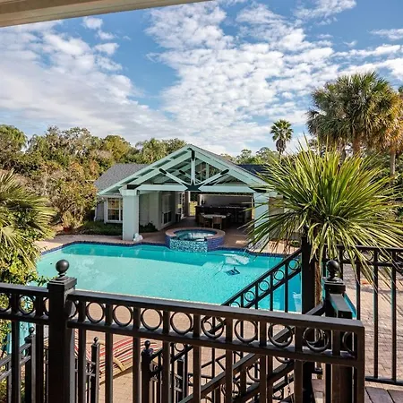New Luxury Country Club Hot Tub Gym Pool House Outdoor Kitchen Events Villa